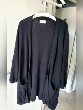 OLD NAVY BLACK CARDIGAN